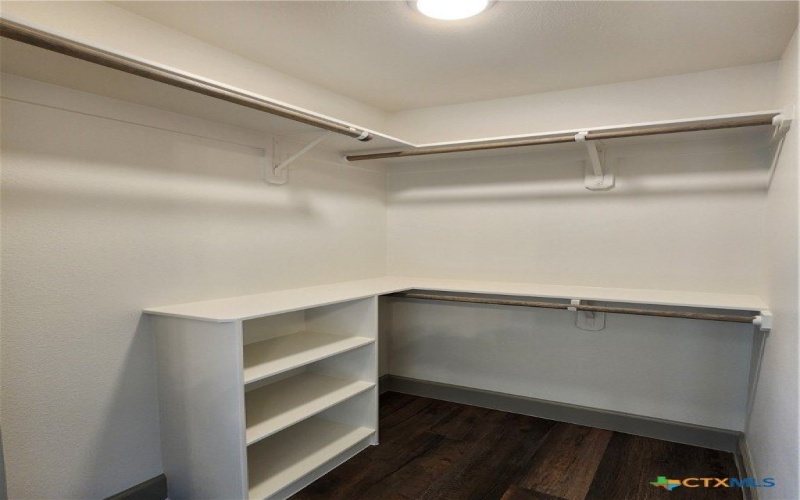 100 Hillside Lane, Lampasas, TX 76550, 4 Bedrooms Bedrooms, ,2 BathroomsBathrooms,Residential,For Sale,100 Hillside Lane,0,598924