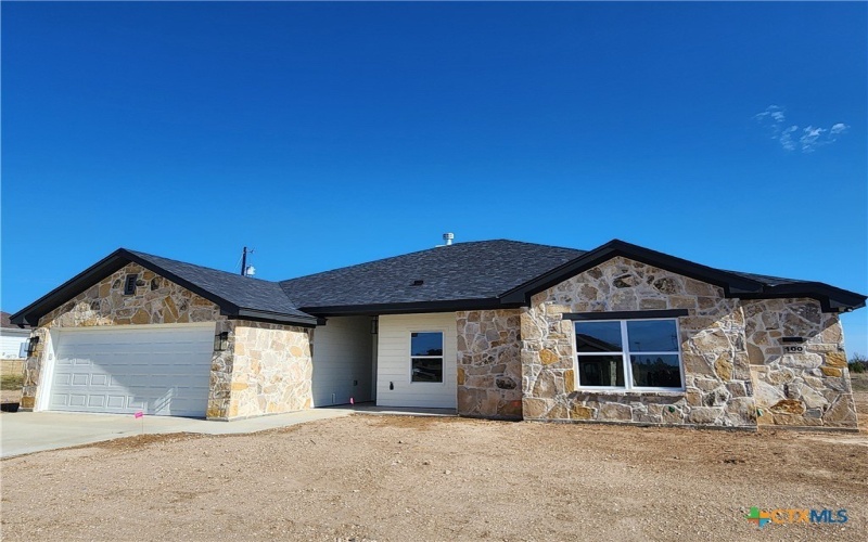 100 Hillside Lane, Lampasas, TX 76550, 4 Bedrooms Bedrooms, ,2 BathroomsBathrooms,Residential,For Sale,100 Hillside Lane,0,598924