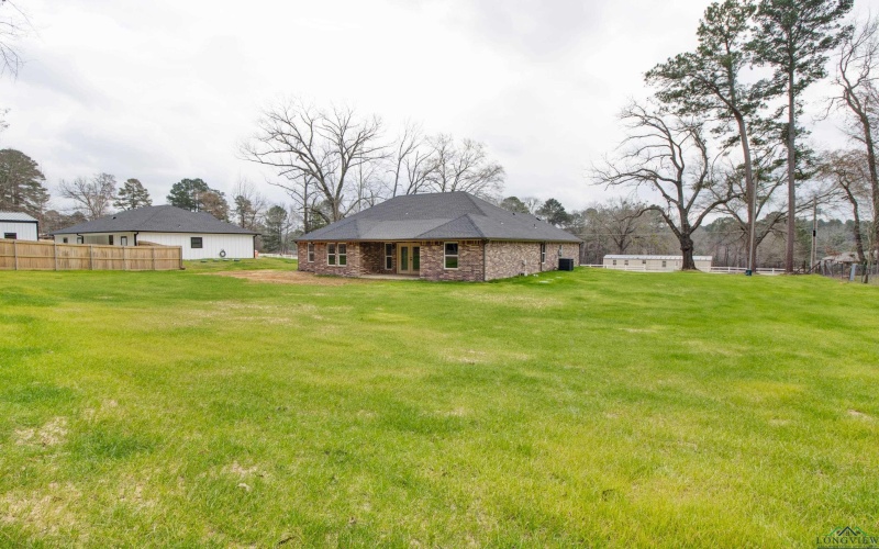 697 English Ln, Longview, TX 75605, 3 Bedrooms Bedrooms, ,2 BathroomsBathrooms,Residential,For Sale,697 English Ln,20246627