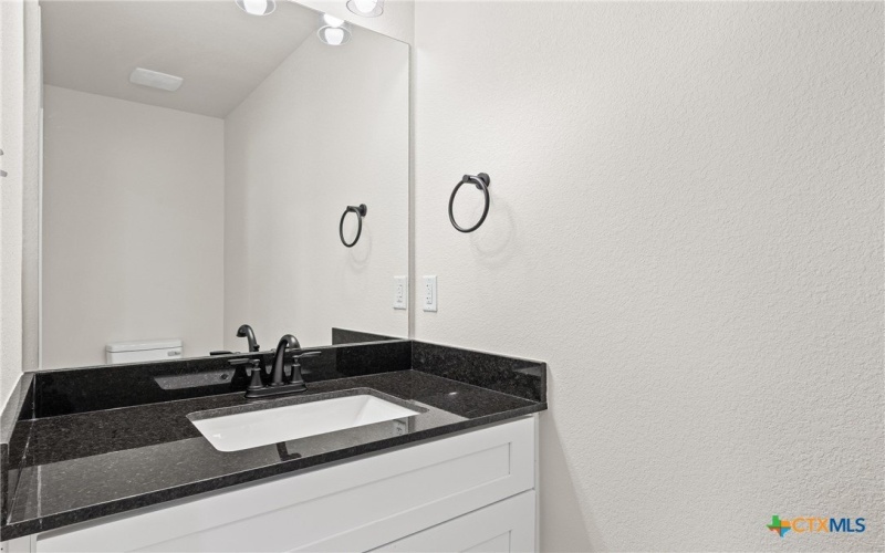 1204 S Martin Luther King Jr Lane unit: A #A, Temple, TX 76501, 3 Bedrooms Bedrooms, ,2 BathroomsBathrooms,Residential Multi Family,For Sale,1204 S Martin Luther King Jr Lane unit: A,0,599360