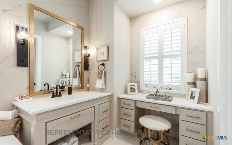 249 Jates Field Bend, Liberty Hill, TX 78642, 4 Bedrooms Bedrooms, ,5 BathroomsBathrooms,Residential,For Sale,249 Jates Field Bend,0,599385