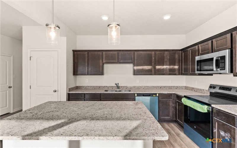 3404 Abraham Drive, Killeen, TX 76549, 3 Bedrooms Bedrooms, ,2 BathroomsBathrooms,Residential,For Sale,3404 Abraham Drive,0,599281