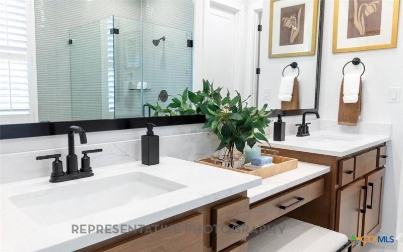 261 Menlo Bend, Liberty Hill, TX 78642, 5 Bedrooms Bedrooms, ,5 BathroomsBathrooms,Residential,For Sale,261 Menlo Bend,0,599311