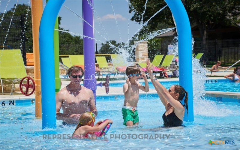 261 Menlo Bend, Liberty Hill, TX 78642, 5 Bedrooms Bedrooms, ,5 BathroomsBathrooms,Residential,For Sale,261 Menlo Bend,0,599311