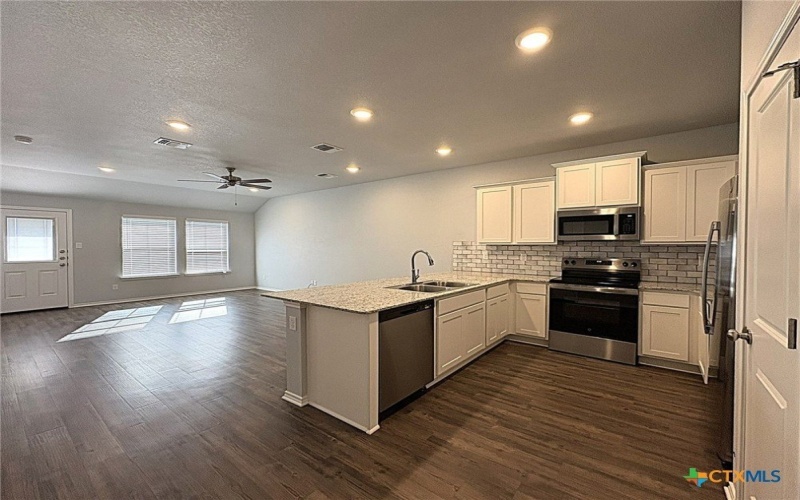 1202 Lexington Drive unit: A #A, Copperas Cove, TX 76522, 3 Bedrooms Bedrooms, ,2 BathroomsBathrooms,Residential Multi Family,For Sale,1202 Lexington Drive unit: A,0,599321