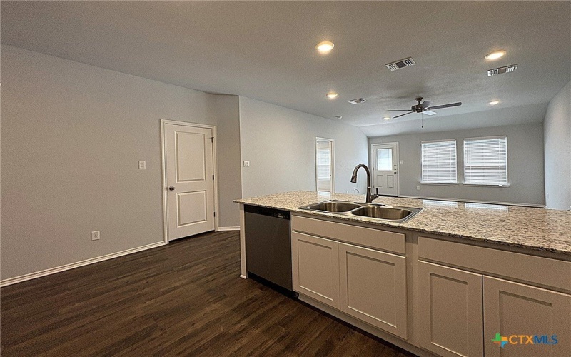 1202 Lexington Drive unit: A #A, Copperas Cove, TX 76522, 3 Bedrooms Bedrooms, ,2 BathroomsBathrooms,Residential Multi Family,For Sale,1202 Lexington Drive unit: A,0,599321