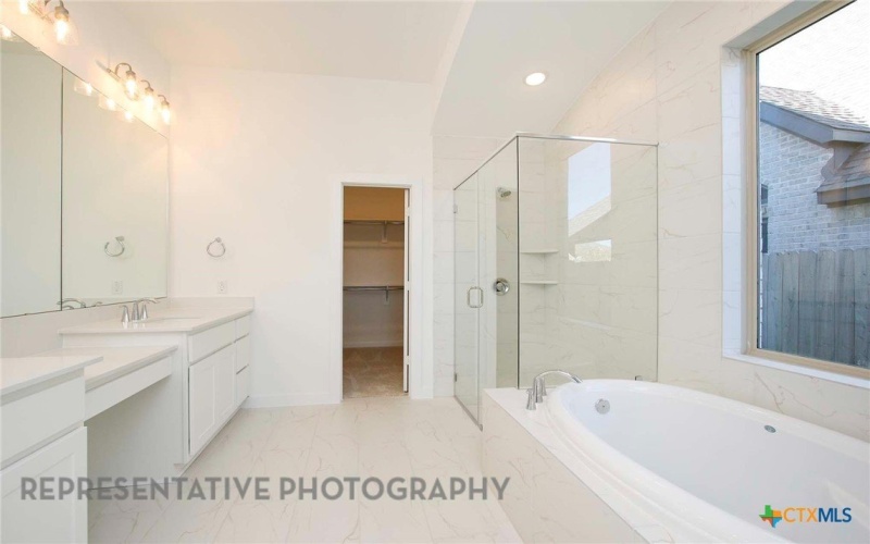 108 Ribera Drive, Liberty Hill, TX 78642, 5 Bedrooms Bedrooms, ,6 BathroomsBathrooms,Residential,For Sale,108 Ribera Drive,0,599325