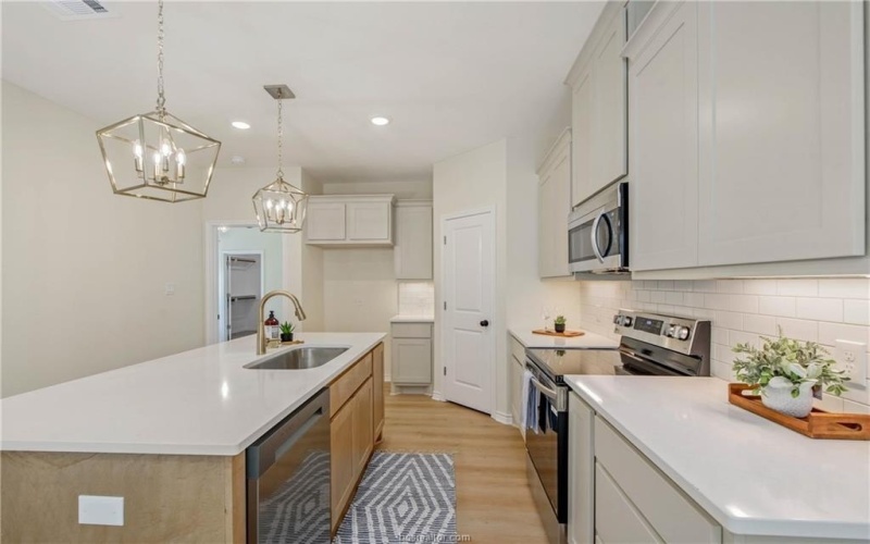 2006 Stevens Drive, Bryan, TX 77803, 3 Bedrooms Bedrooms, ,2 BathroomsBathrooms,Residential,For Sale,2006 Stevens Drive,0,25012705