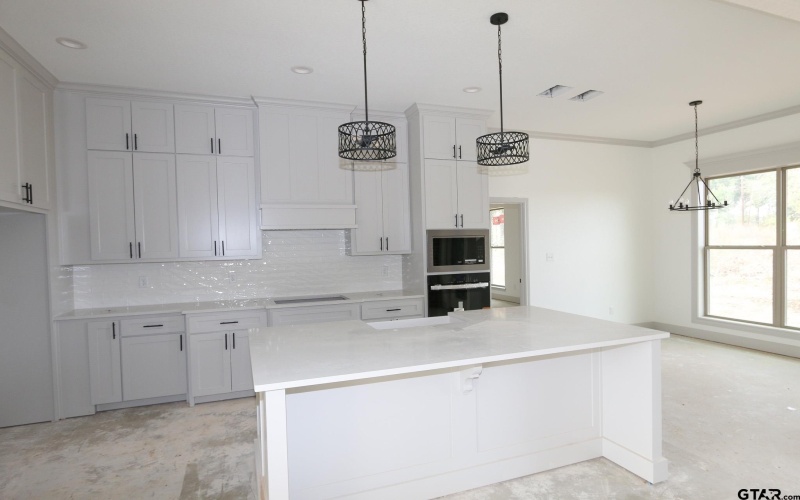 11796 Jayden Lane, Tyler, TX 75703, 3 Bedrooms Bedrooms, ,2 BathroomsBathrooms,Residential,For Sale,11796 Jayden Lane,0,25017441