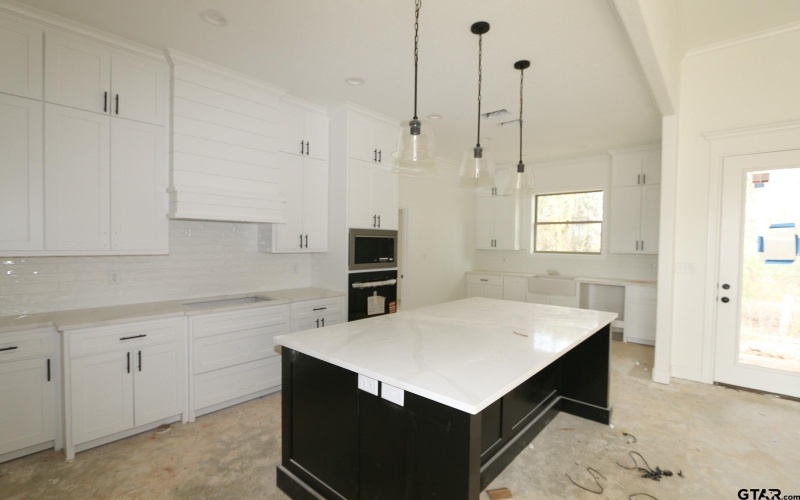 11786 Jayden Lane, Tyler, TX 75703, 3 Bedrooms Bedrooms, ,2 BathroomsBathrooms,Residential,For Sale,11786 Jayden Lane,0,25017442