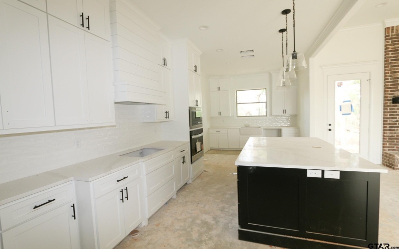 11786 Jayden Lane, Tyler, TX 75703, 3 Bedrooms Bedrooms, ,2 BathroomsBathrooms,Residential,For Sale,11786 Jayden Lane,0,25017442