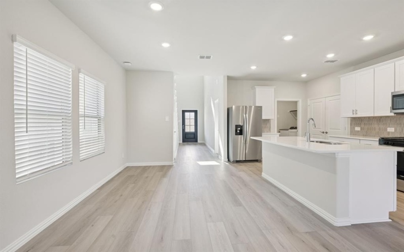 813 Leavenworth Drive, Princeton, TX 75071, 4 Habitaciones Habitaciones , ,2 BañosBaños,Residential,En Venta,813 Leavenworth Drive,0,21120913