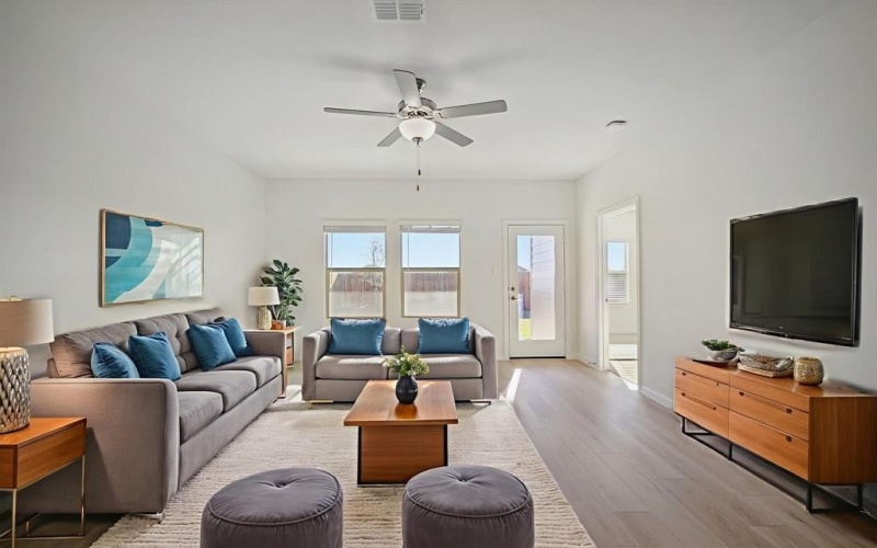 809 Leavenworth Drive, Princeton, TX 75071, 3 Bedrooms Bedrooms, ,2 BathroomsBathrooms,Residential,For Sale,809 Leavenworth Drive,0,21120919