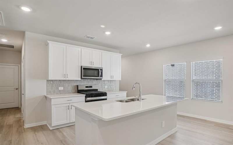 805 Leavenworth Drive, Princeton, TX 75071, 3 Habitaciones Habitaciones , ,2 BañosBaños,Residential,En Venta,805 Leavenworth Drive,0,21120922