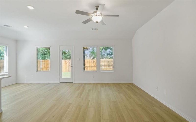 2206 Rannoch Street, Sherman, TX 75092, 4 Bedrooms Bedrooms, ,3 BathroomsBathrooms,Residential,For Sale,2206 Rannoch Street,0,21120932