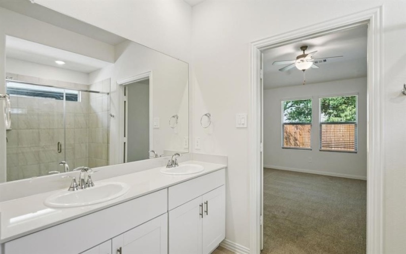 2206 Rannoch Street, Sherman, TX 75092, 4 Bedrooms Bedrooms, ,3 BathroomsBathrooms,Residential,For Sale,2206 Rannoch Street,0,21120932