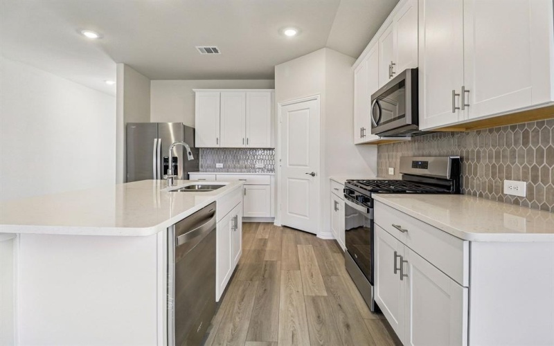 2202 Rannoch Street, Sherman, TX 75092, 3 Bedrooms Bedrooms, ,2 BathroomsBathrooms,Residential,For Sale,2202 Rannoch Street,0,21120939