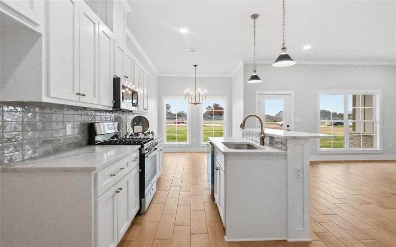 1941 Rossie Lee Drive, Bossier City, LA 71112, 3 Bedrooms Bedrooms, ,2 BathroomsBathrooms,Residential,For Sale,1941 Rossie Lee Drive,0,21122371