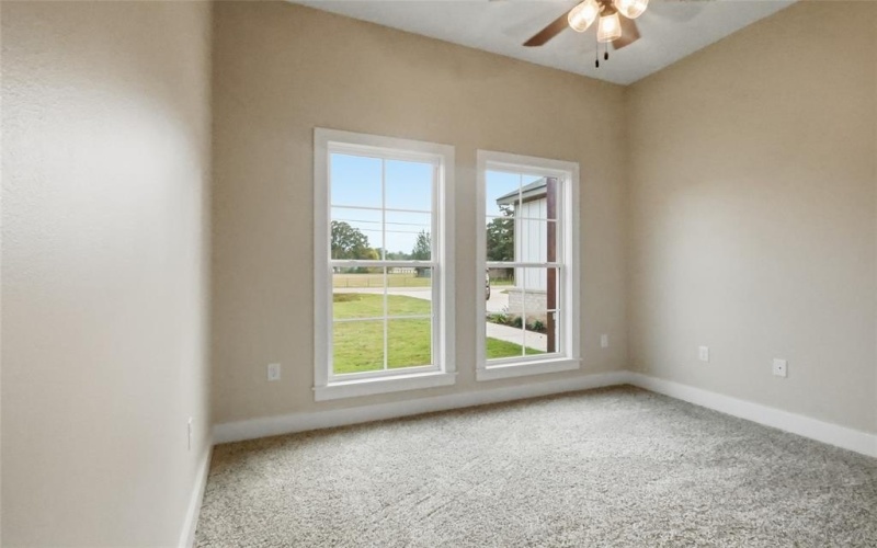 1941 Rossie Lee Drive, Bossier City, LA 71112, 3 Bedrooms Bedrooms, ,2 BathroomsBathrooms,Residential,For Sale,1941 Rossie Lee Drive,0,21122371