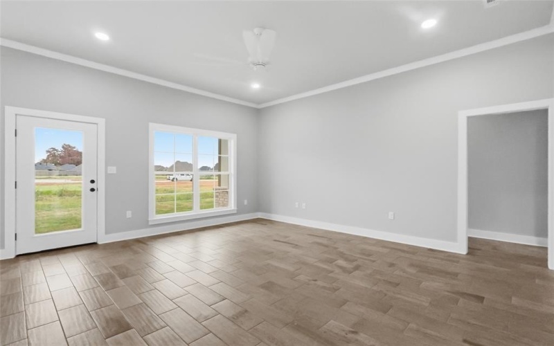 1941 Rossie Lee Drive, Bossier City, LA 71112, 3 Bedrooms Bedrooms, ,2 BathroomsBathrooms,Residential,For Sale,1941 Rossie Lee Drive,0,21122371