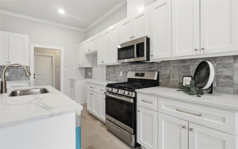 1941 Rossie Lee Drive, Bossier City, LA 71112, 3 Bedrooms Bedrooms, ,2 BathroomsBathrooms,Residential,For Sale,1941 Rossie Lee Drive,0,21122371