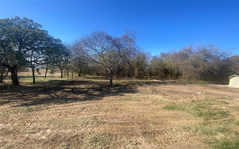 2001 Hoopers Court, Weatherford, TX 76085, 2 Bedrooms Bedrooms, ,2 BathroomsBathrooms,Residential,For Sale,2001 Hoopers Court,0,21123522