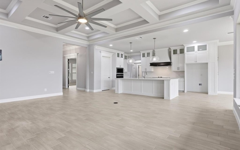 2005 Middlewood Circle, Granbury, TX 76049, 5 Bedrooms Bedrooms, ,2 BathroomsBathrooms,Residential,For Sale,2005 Middlewood Circle,0,21124062