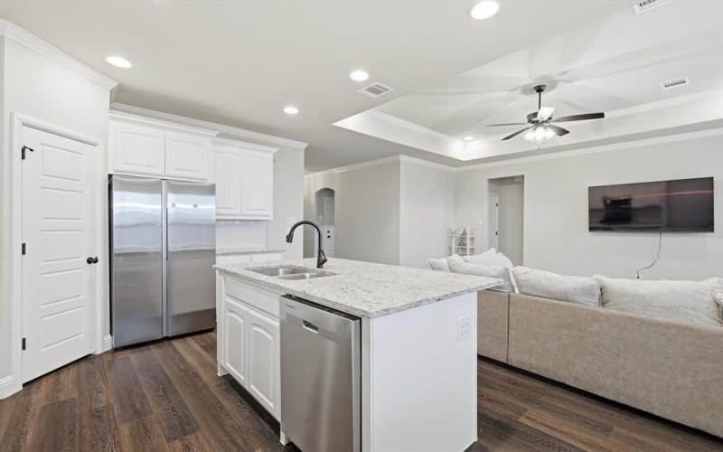 1057 Nighthawk Trail, Alvarado, TX 76009, 3 Bedrooms Bedrooms, ,2 BathroomsBathrooms,Residential,For Sale,1057 Nighthawk Trail,0,21124150