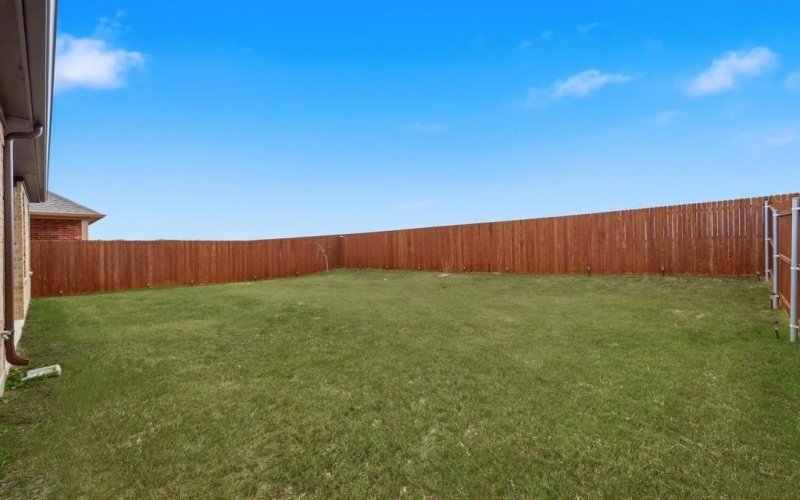 1057 Nighthawk Trail, Alvarado, TX 76009, 3 Bedrooms Bedrooms, ,2 BathroomsBathrooms,Residential,For Sale,1057 Nighthawk Trail,0,21124150