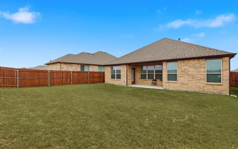 1057 Nighthawk Trail, Alvarado, TX 76009, 3 Bedrooms Bedrooms, ,2 BathroomsBathrooms,Residential,For Sale,1057 Nighthawk Trail,0,21124150