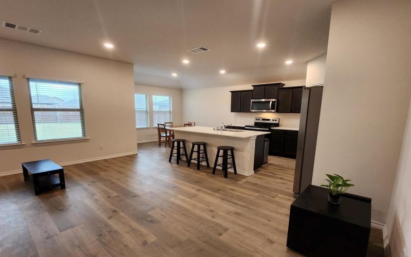 1306 Turkey Run Drive, Denton, TX 76207, 3 Bedrooms Bedrooms, ,2 BathroomsBathrooms,Residential,For Sale,1306 Turkey Run Drive,0,21124307