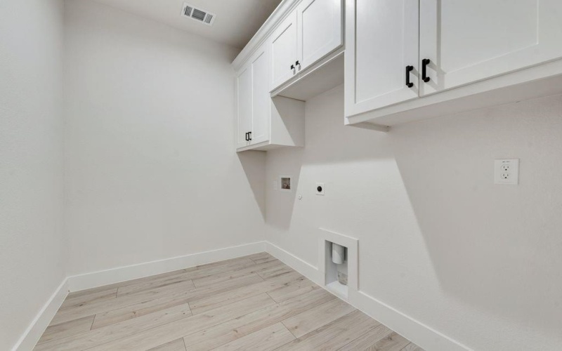 518 Berke Street, Newark, TX 76071, 3 Bedrooms Bedrooms, ,2 BathroomsBathrooms,Residential,For Sale,518 Berke Street,0,21124530