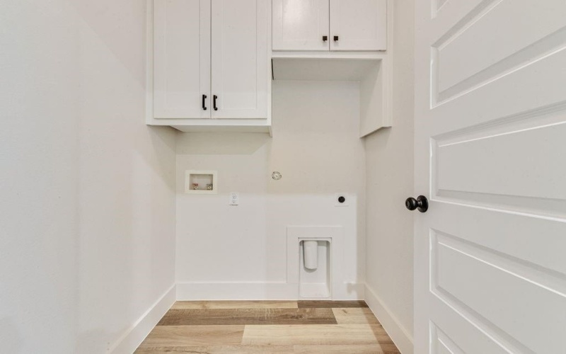 529 Berke Street, Newark, TX 76071, 3 Bedrooms Bedrooms, ,2 BathroomsBathrooms,Residential,For Sale,529 Berke Street,0,21124548