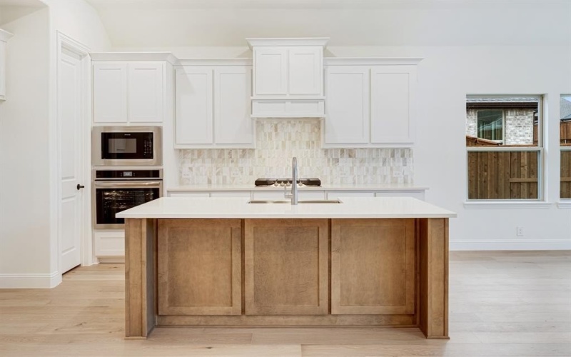 4060 Zina Lane, Prosper, TX 75078, 5 Bedrooms Bedrooms, ,5 BathroomsBathrooms,Residential,For Sale,4060 Zina Lane,0,21124869