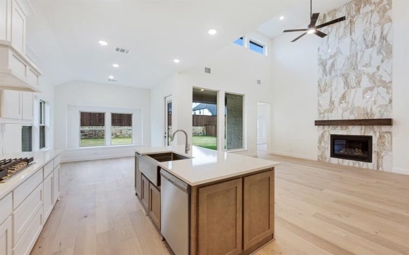 4060 Zina Lane, Prosper, TX 75078, 5 Bedrooms Bedrooms, ,5 BathroomsBathrooms,Residential,For Sale,4060 Zina Lane,0,21124869