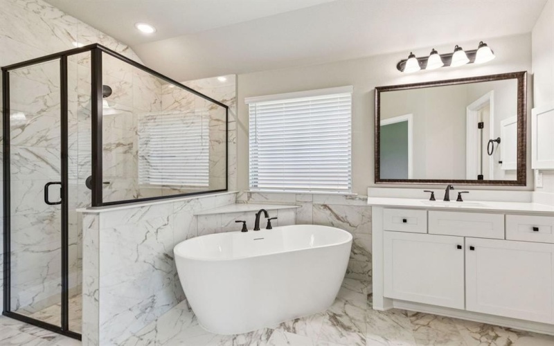 720 Cherry Bark Trail, Waxahachie, TX 75165, 4 Habitaciones Habitaciones , ,3 BañosBaños,Residential,En Venta,720 Cherry Bark Trail,0,21126977