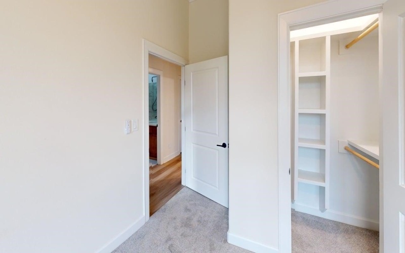 2511 WINDMILL LN, Longview, TX 75601, 4 Habitaciones Habitaciones , ,3 BañosBaños,Residential,En Venta,2511 WINDMILL LN,0,20250175