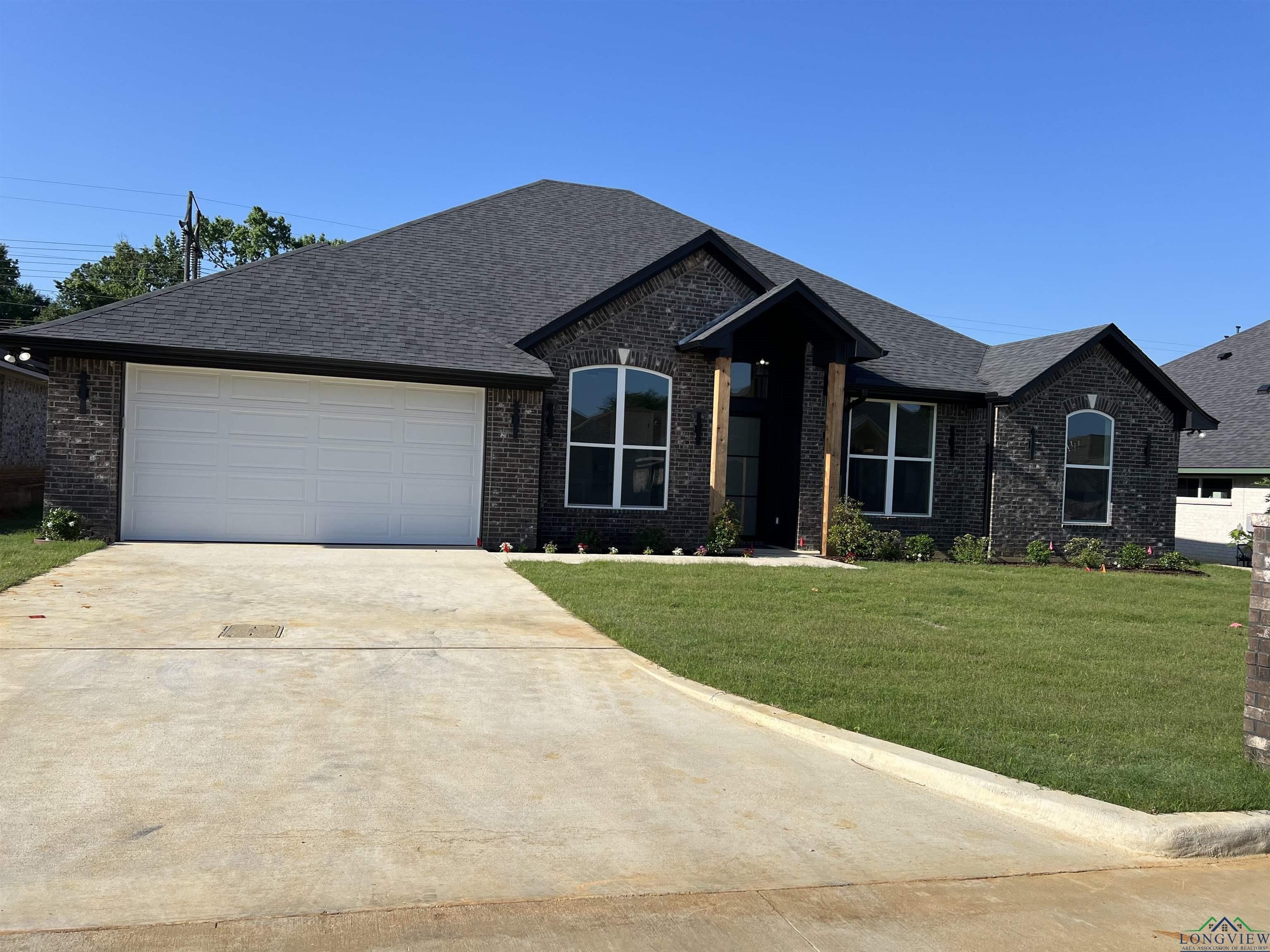2510 WINDMILL LN, Longview, TX 75601, 5 Bedrooms Bedrooms, ,3 BathroomsBathrooms,Residential,For Sale,2510 WINDMILL LN,20250176