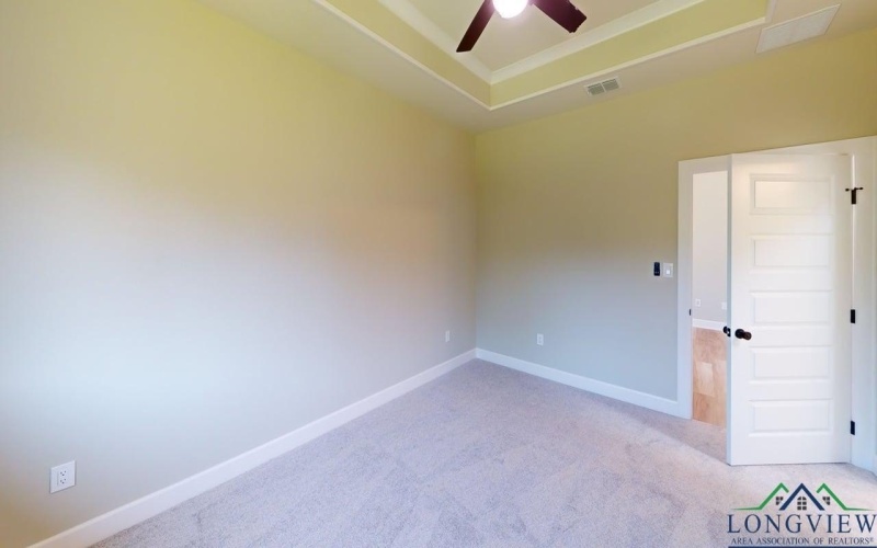 2510 WINDMILL LN, Longview, TX 75601, 5 Bedrooms Bedrooms, ,3 BathroomsBathrooms,Residential,For Sale,2510 WINDMILL LN,20250176