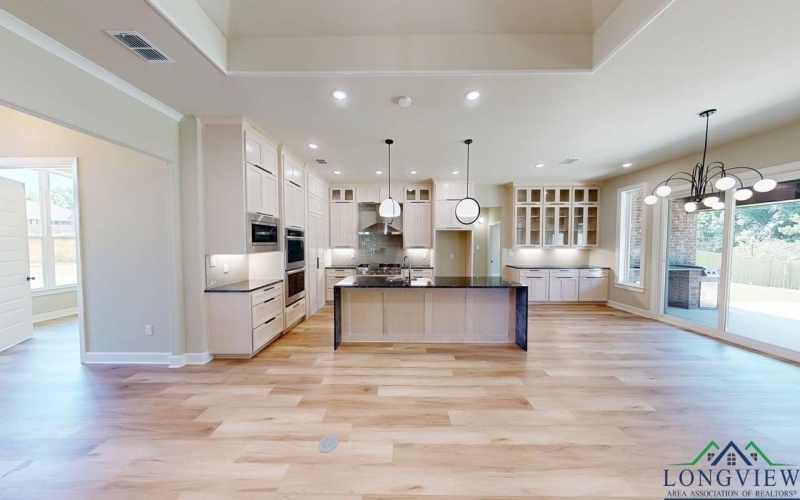 2510 WINDMILL LN, Longview, TX 75601, 5 Bedrooms Bedrooms, ,3 BathroomsBathrooms,Residential,For Sale,2510 WINDMILL LN,20250176