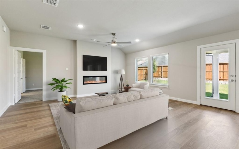 1417 Barbacoa Drive, Haslet, TX 76052, 4 Bedrooms Bedrooms, ,2 BathroomsBathrooms,Residential,For Sale,1417 Barbacoa Drive,0,21127052