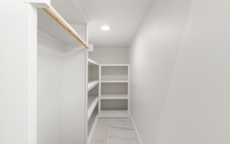 2607 Hoya Dr, Midland, TX 79707, 5 Bedrooms Bedrooms, ,2 BathroomsBathrooms,Residential,For Sale,2607 Hoya Dr,0,50087266