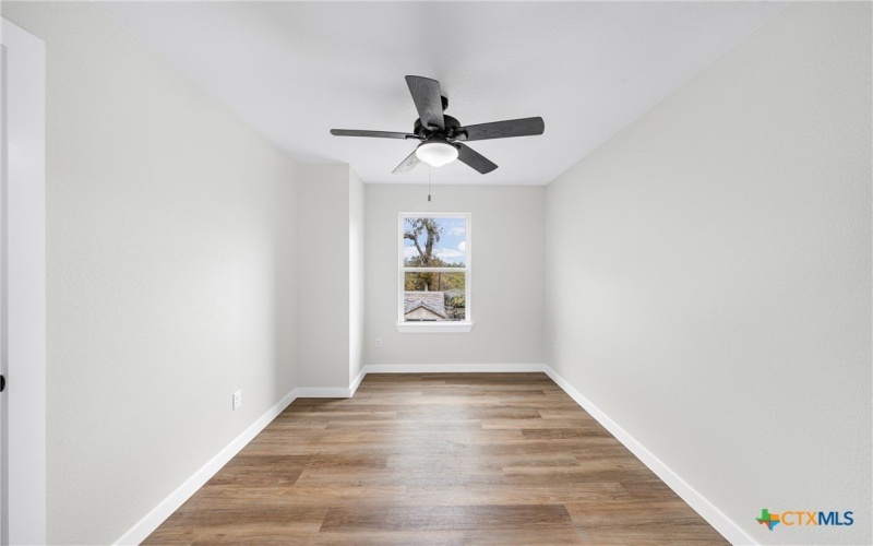 323 S Burnet Street unit: B #B, Belton, TX 76513, 3 Bedrooms Bedrooms, ,2 BathroomsBathrooms,Residential Multi Family,For Sale,323 S Burnet Street unit: B,0,599374