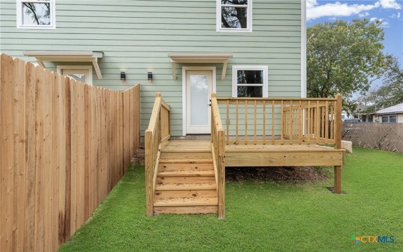 323 S Burnet Street unit: B #B, Belton, TX 76513, 3 Bedrooms Bedrooms, ,2 BathroomsBathrooms,Residential Multi Family,For Sale,323 S Burnet Street unit: B,0,599374