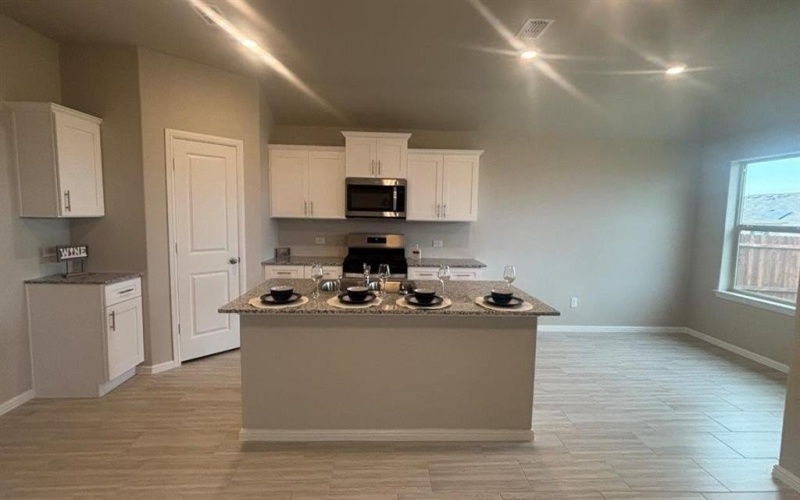 9460 GOLDEN TREE Avenue, Fort Worth, TX 76108, 3 Habitaciones Habitaciones , ,2 BañosBaños,Residential,En Venta,9460 GOLDEN TREE Avenue,0,21125405