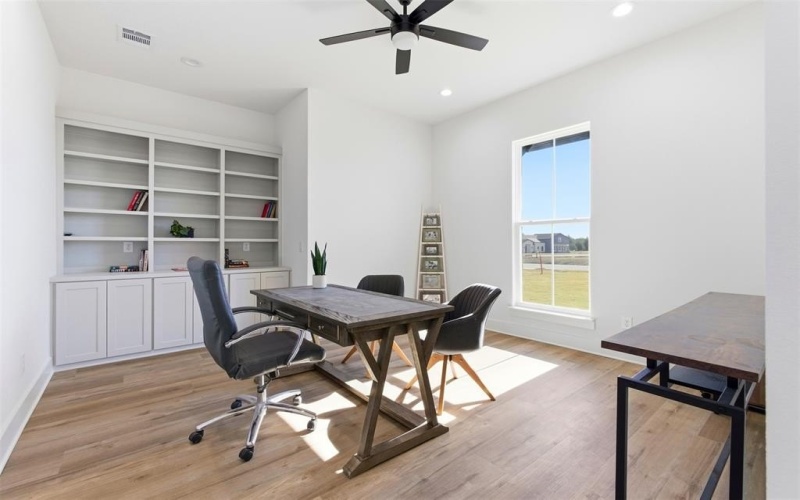 1431 Westgrove Lane, Waxahachie, TX 75165, 4 Bedrooms Bedrooms, ,3 BathroomsBathrooms,Residential,For Sale,1431 Westgrove Lane,0,21125980