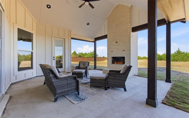 1431 Westgrove Lane, Waxahachie, TX 75165, 4 Bedrooms Bedrooms, ,3 BathroomsBathrooms,Residential,For Sale,1431 Westgrove Lane,0,21125980