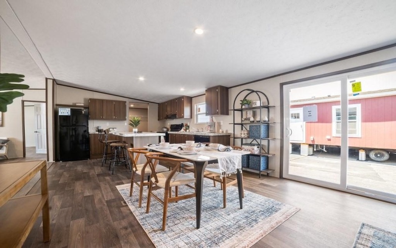 172 Roark Drive, Decatur, TX 76234, 4 Habitaciones Habitaciones , ,2 BañosBaños,Residential,En Venta,172 Roark Drive,0,21126216