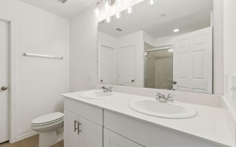 2728 Pecan Park Drive, Denton, TX 76208, 4 Bedrooms Bedrooms, ,2 BathroomsBathrooms,Residential,For Sale,2728 Pecan Park Drive,0,21126256