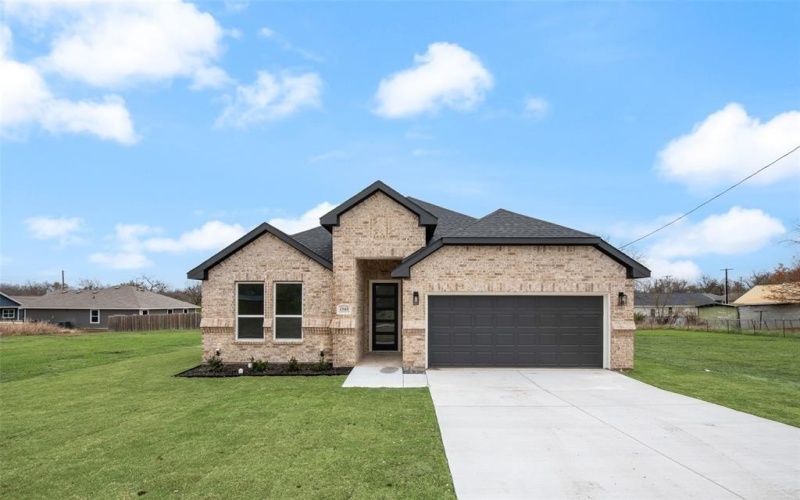 1505 Up The Grove Street, Greenville, TX 75401, 4 Bedrooms Bedrooms, ,2 BathroomsBathrooms,Residential,For Sale,1505 Up The Grove Street,0,21126345